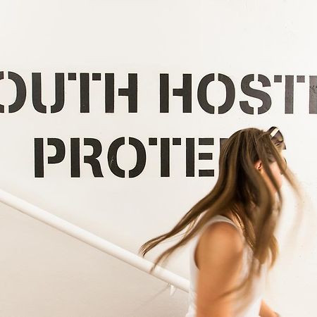 Youth Hostel Proteus โพสโตยนา ภายนอก รูปภาพ